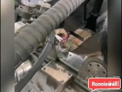 Малая труба внутри продольного шва и кругового шва сварки